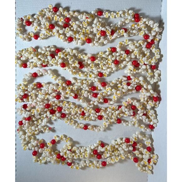 5 Vintage Faux Popcorn Garland Strings Christmas Tree Plastic Blow Mold 480 Ft - Picture 1 of 11